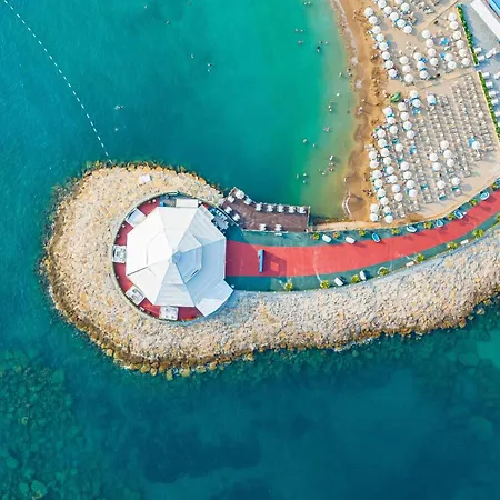 Granada Luxury 5* Окурджалар