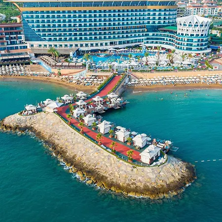 Курортный комплекс Granada Luxury Окурджалар