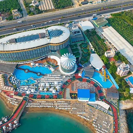 Granada Luxury Resort Okurcalar